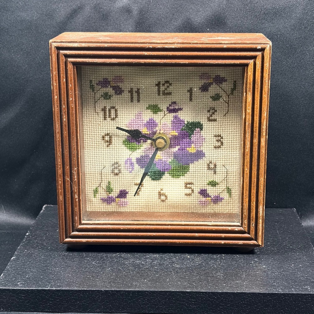 Vintage 1984 Needlepoint Violet Floral Wood Desk Clock Ellicott City MD Shop